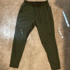 Lulu-Lemon Joggers!